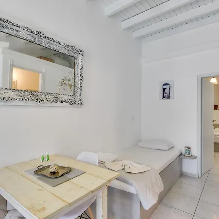Prázdninový dům Holiday Milos Island Tripití