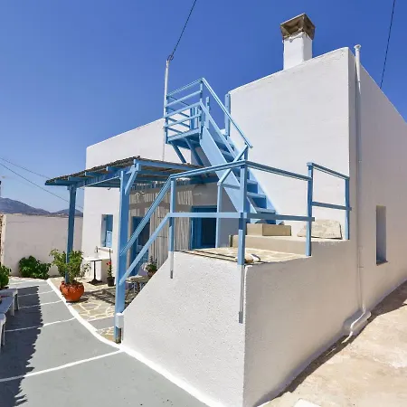別荘 Holiday Milos Island トリピティ